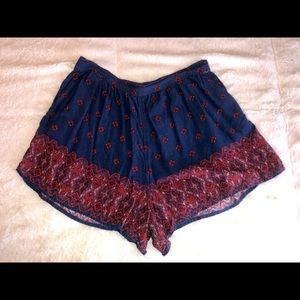 Loose Fitting Shorts